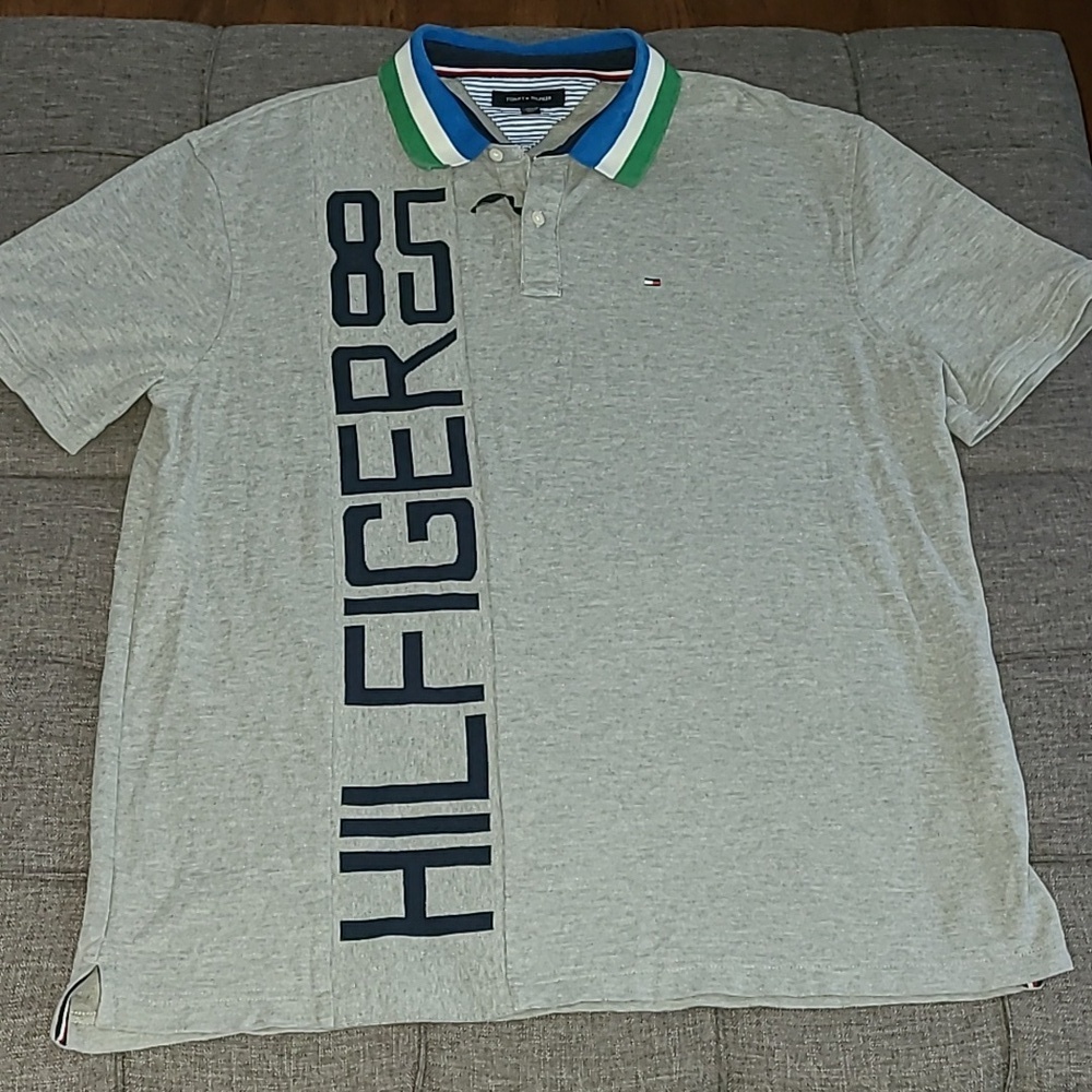 TOMMY HILFIGER POLO COLORBLOCK COLLAR Spell Out >HILFIGER‎ down the side